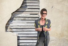 Load image into Gallery viewer, All smiles shawl, knit kit