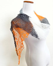 Load image into Gallery viewer, Tangy shawl