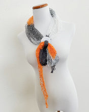 Load image into Gallery viewer, Tangy shawl