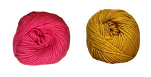 Load image into Gallery viewer, Flowers abound cowl - yarnz2GO.com