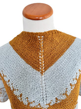 Load image into Gallery viewer, Teko shawl