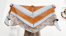 Load image into Gallery viewer, Teko shawl