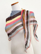 Load image into Gallery viewer, Ten-spot triangle shawl