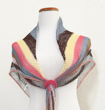 Load image into Gallery viewer, Ten-spot triangle shawl