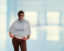 Load image into Gallery viewer, Tennor poncho pattern
