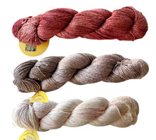 Load image into Gallery viewer, Theodora's shawl