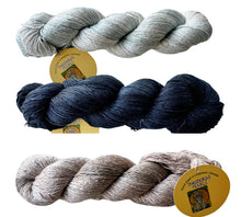 Load image into Gallery viewer, Theodora's shawl