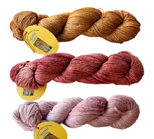 Load image into Gallery viewer, Theodora's shawl