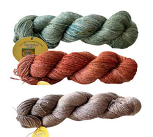 Load image into Gallery viewer, Theodora's shawl