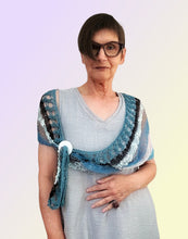 Load image into Gallery viewer, Totally cool shawl, kit