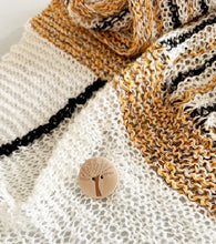 Load image into Gallery viewer, NEW! Blonde tree pin