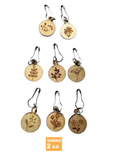 Load image into Gallery viewer, Stitch markers in a box