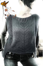 Load image into Gallery viewer, Woot top, knit kit