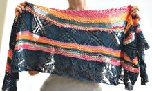 Load image into Gallery viewer, JuJu shawl, knit kit