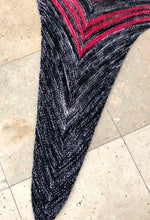 Load image into Gallery viewer, Theodora's shawl