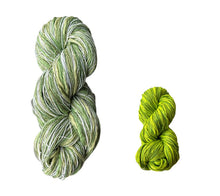 Load image into Gallery viewer, Lotte shawl