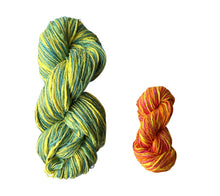 Load image into Gallery viewer, Lotte shawl