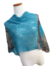 Load image into Gallery viewer, Aisha shawl