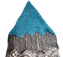 Load image into Gallery viewer, Aisha shawl