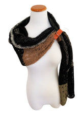 Load image into Gallery viewer, AJour, a 3 in one shawl kit