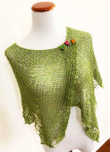 Load image into Gallery viewer, Granny Smith Apple wrap, pattern - yarnz2GO.com