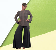 Load image into Gallery viewer, Atypical sweater
