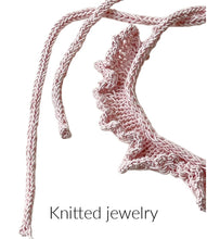 Load image into Gallery viewer, Bala necklace, knit kit