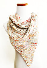 Load image into Gallery viewer, Briar rose kerchief pattern