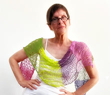 Load image into Gallery viewer, A little biddy