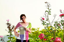 Load image into Gallery viewer, A little biddy