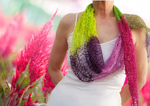 Load image into Gallery viewer, A little biddy