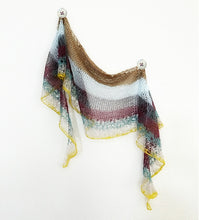 Load image into Gallery viewer, Hourglass shawlette