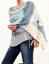 Load image into Gallery viewer, Blue Hues shawl