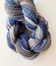 Load image into Gallery viewer, Lipstick and powder shawl - yarnz2GO.com