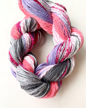 Load image into Gallery viewer, Lofty skeins - yarnz2GO.com