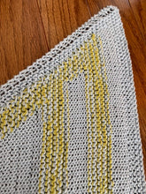 Load image into Gallery viewer, Nissa kerchief, knit kit - yarnz2GO.com