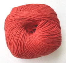 Load image into Gallery viewer, Seersucker square, spa cloth kit - yarnz2GO.com