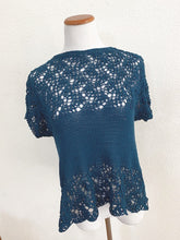 Load image into Gallery viewer, Skylah top, knit kit - yarnz2GO.com