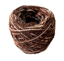 Load image into Gallery viewer, Ehrin cowl