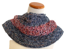 Load image into Gallery viewer, Wiggins loop