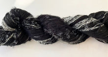 Load image into Gallery viewer, Sian cowl - yarnz2GO.com