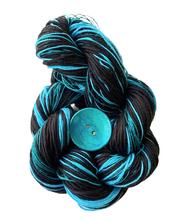 Load image into Gallery viewer, Yarnplay skeins