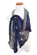 Load image into Gallery viewer, Zita shawl 40% off
