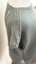 Load image into Gallery viewer, Blooms and lace top - yarnz2GO.com
