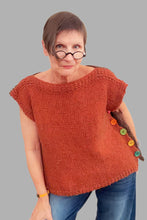 Load image into Gallery viewer, Changing things up top - yarnz2GO.com
