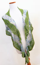Load image into Gallery viewer, Christelle shawl - yarnz2GO.com
