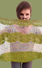 Load image into Gallery viewer, Christelle shawl - yarnz2GO.com
