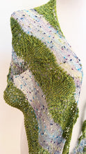 Load image into Gallery viewer, Christelle shawl - yarnz2GO.com
