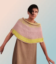 Load image into Gallery viewer, Della cowl pattern
