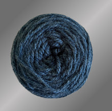 Load image into Gallery viewer, Tennor poncho - yarnz2GO.com
